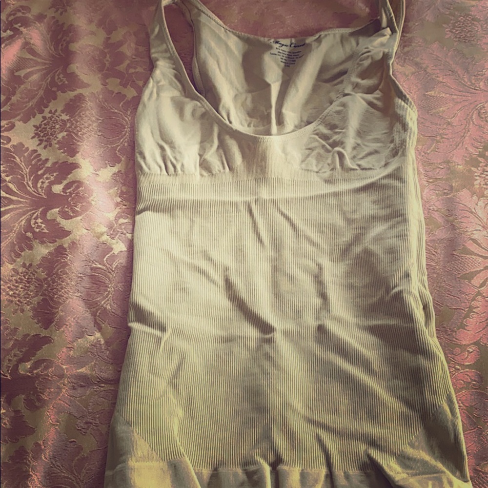 Magic Curves Seamless Shaping Tank Top